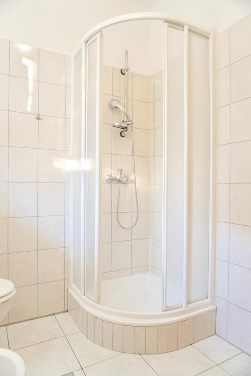 House Agradable Apartment Сегет Враница Екстериор снимка
